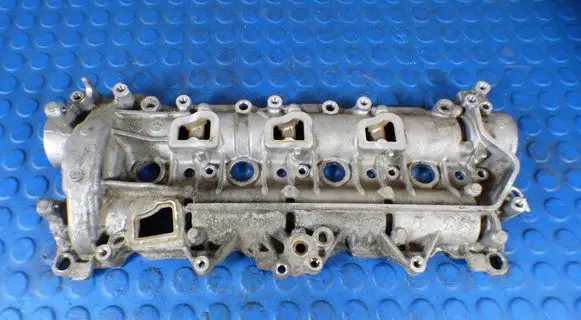 Opel Combo E Rocker cam cover CART9812647280 9812647280