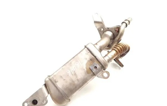 Renault Megane III EGR valve cooler 147350364R 40971250B