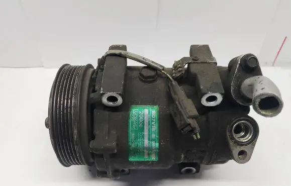 Ford Focus C-MAX Air conditioning (A/C) compressor (pump) 3M5H19D629GC
