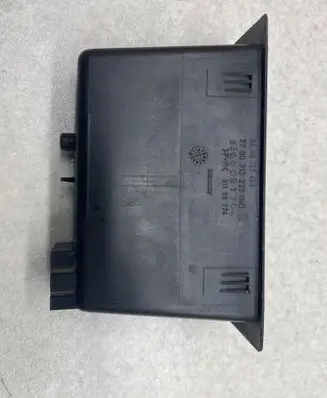 Renault Trafic II (X83) Glove box 8200127433 91166774 7700313233