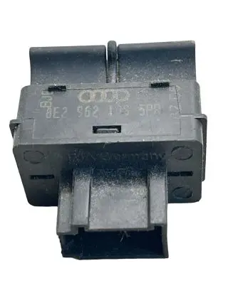 Audi A4 S4 B6 8E 8H Electric window control switch 8E2962109