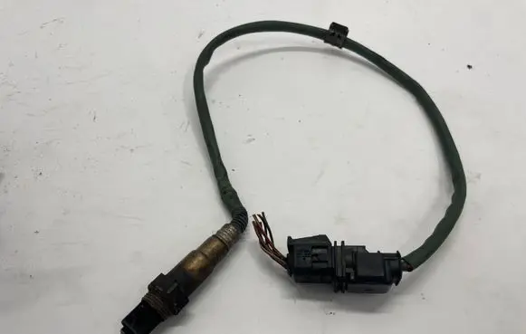 Mercedes-Benz E W212 Lambda probe sensor A0075420218