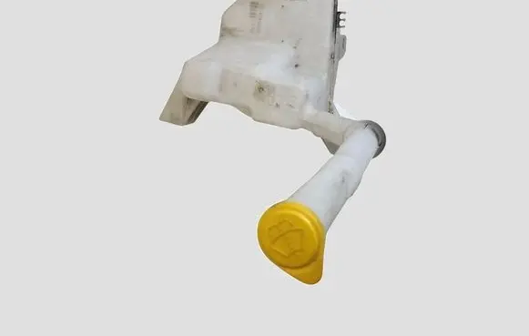 Mazda 6 Windshield washer fluid reservoir/tank GS1E67480
