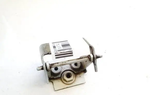 Ford Mondeo MK IV Tailgate/trunk/boot hinge