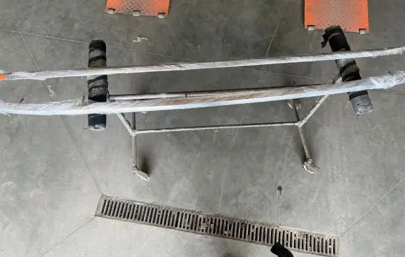 Audi Q7 4M Roof transverse bars on the 