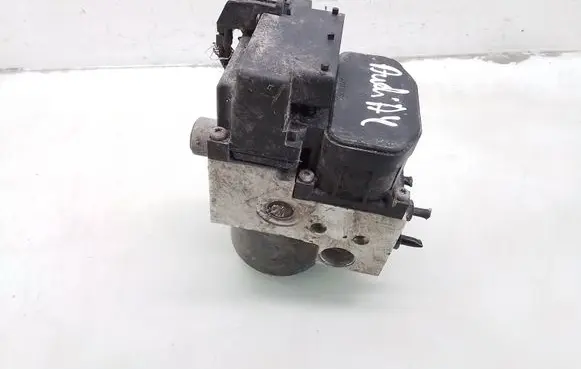 Audi A4 S4 B5 8D ABS Pump 0265216559 8E0614111AB