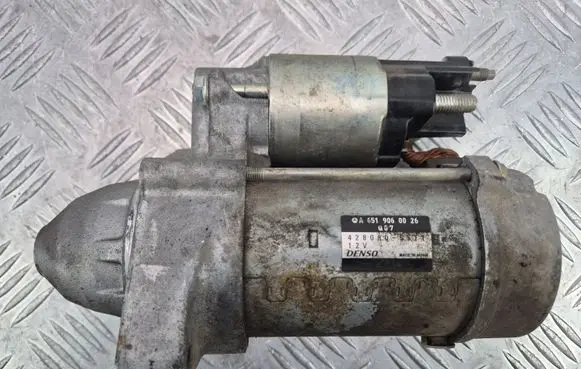 Mercedes-Benz Sprinter W907 W910 Starter motor A6519060026