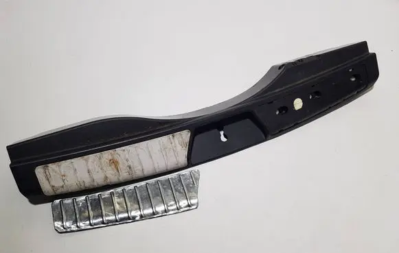 Mercedes-Benz ML W164 Trunk/boot sill cover protection A1646901087BBBNY A1646901087
