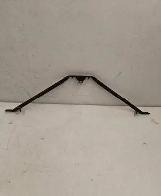 BMW 5 E60 E61 Radiator support slam panel bracket 7033745 10031013