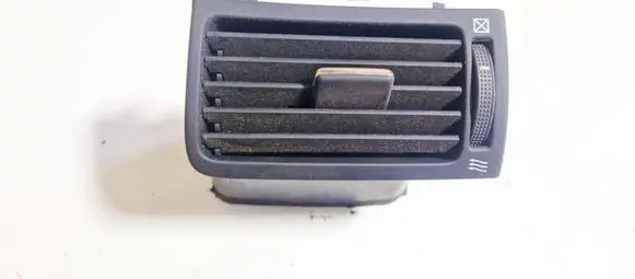 Toyota Avensis T250 Dash center air vent grill 8518