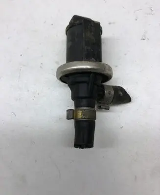 Audi 80 90 S2 B4 Turbo solenoid valve 048133517