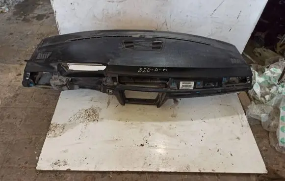 BMW 3 E90 E91 Dashboard 7075392 72758412