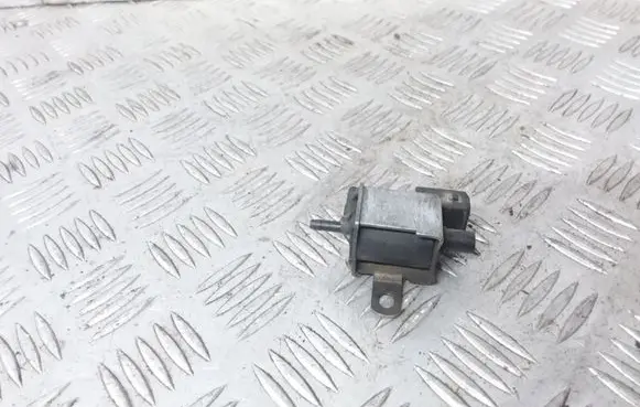 Valve vacuum
