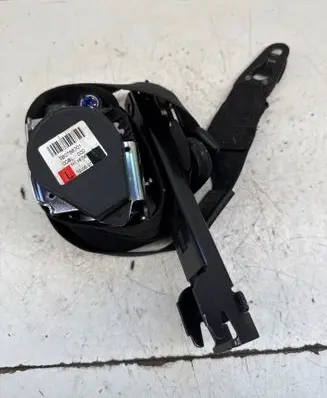 Audi A4 S4 B7 8E 8H Front seatbelt 8E0857705G 601917300C 115082007