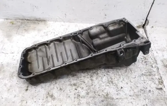 BMW 5 GT F07 Oil sump 7800322