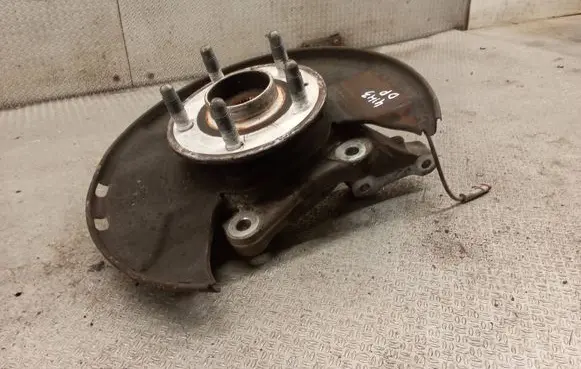 Opel Insignia A Front wheel hub spindle knuckle
