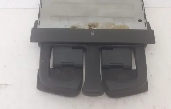 Volkswagen Golf IV Cup holder 1J0858601