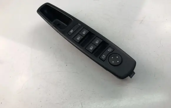Renault Megane II Electric window control switch E30169