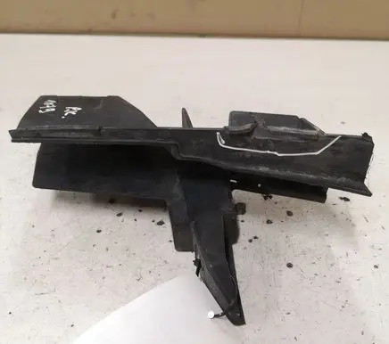 Mercedes-Benz E W212 Front bumper mounting bracket A2128852565