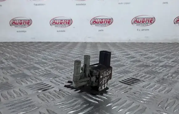Toyota Celica T230 Vacuum valve 9091012221