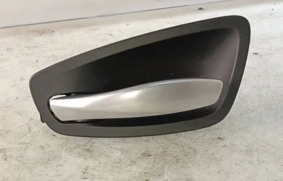 BMW 1 E81 E87 Front door interior handle 6962101 10628510
