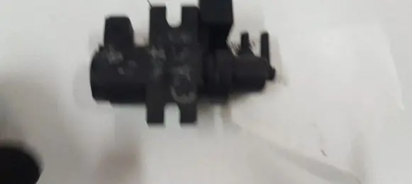 BMW 3 E90 E91 Turbo solenoid valve 11747796634 70057903 13T210