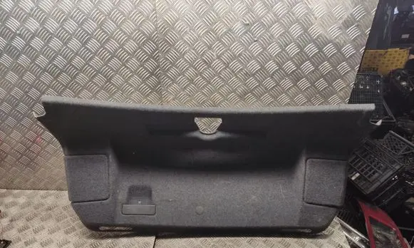 Tailgate trim