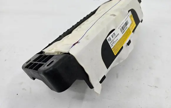 Mercedes-Benz A W176 Passenger airbag A1768600002
