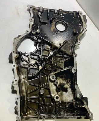Honda CR-V Timing chain cover 
