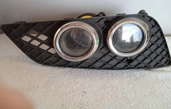 Mercedes-Benz E W212 Front fog light A2128201056 ZGS001 E1332561