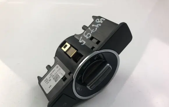 Mercedes-Benz E W212 Light switch A2129050551