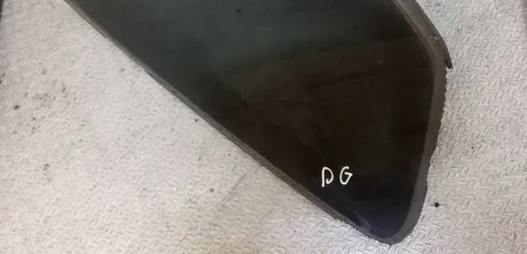 Toyota Prius (XW30) Rear side window