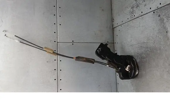 Mazda 6 Rear door lock 
