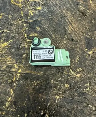 BMW X5 E70 Airbag deployment crash/impact sensor 9118167 11585229