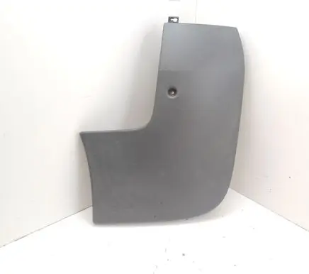 Nissan Primastar Rear bumper corner part panel trim 8200201458 8200201459