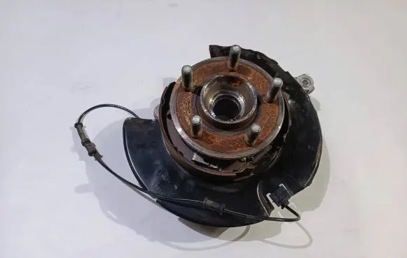 Dodge Charger Rear wheel hub spindle/knuckle 