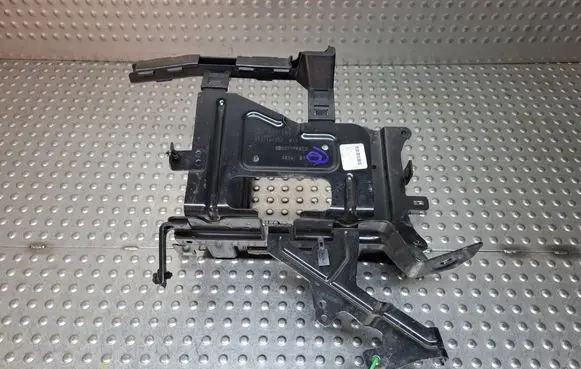 Volkswagen Golf VII Other under body part S26372250 5Q0907102E