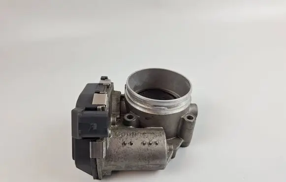 Volkswagen Touareg II Throttle valve 06E133062G