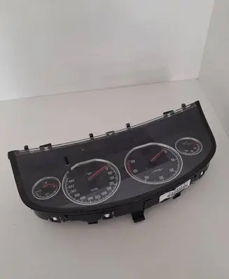Opel Vectra C Speedometer (instrument cluster) 13186696EG