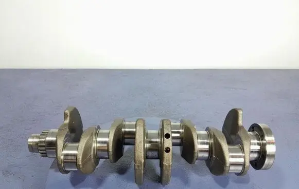 Skoda Fabia Mk2 (5J) Crankshaft 03L105263