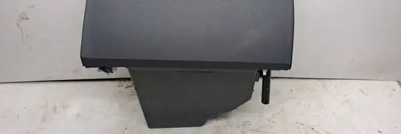 Citroen C5 Glove box