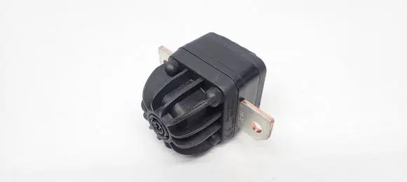 Audi A3 8Y Battery relay fuse 11K915463C