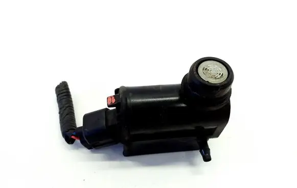Hyundai Tucson TL Windscreen/windshield washer pump 985101W000