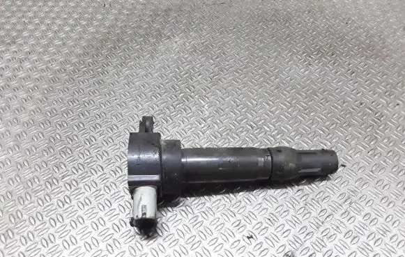 Mitsubishi Lancer VIII High voltage ignition coil MN195805