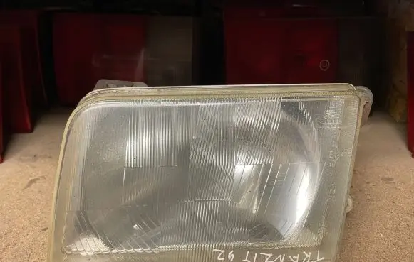 Ford Transit Headlight/headlamp