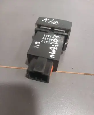 Hazard light switch