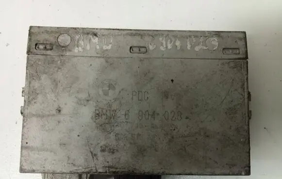 BMW 5 F10 F11 Parking PDC control unit/module 6904023bmw