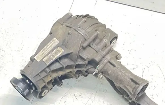 Mercedes-Benz ML W164 Front differential A1643302102