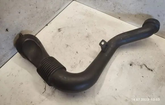 Jaguar XF Air intake hose/pipe 1038103S02