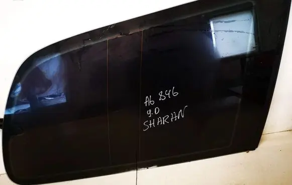 Ford Galaxy Rear side window